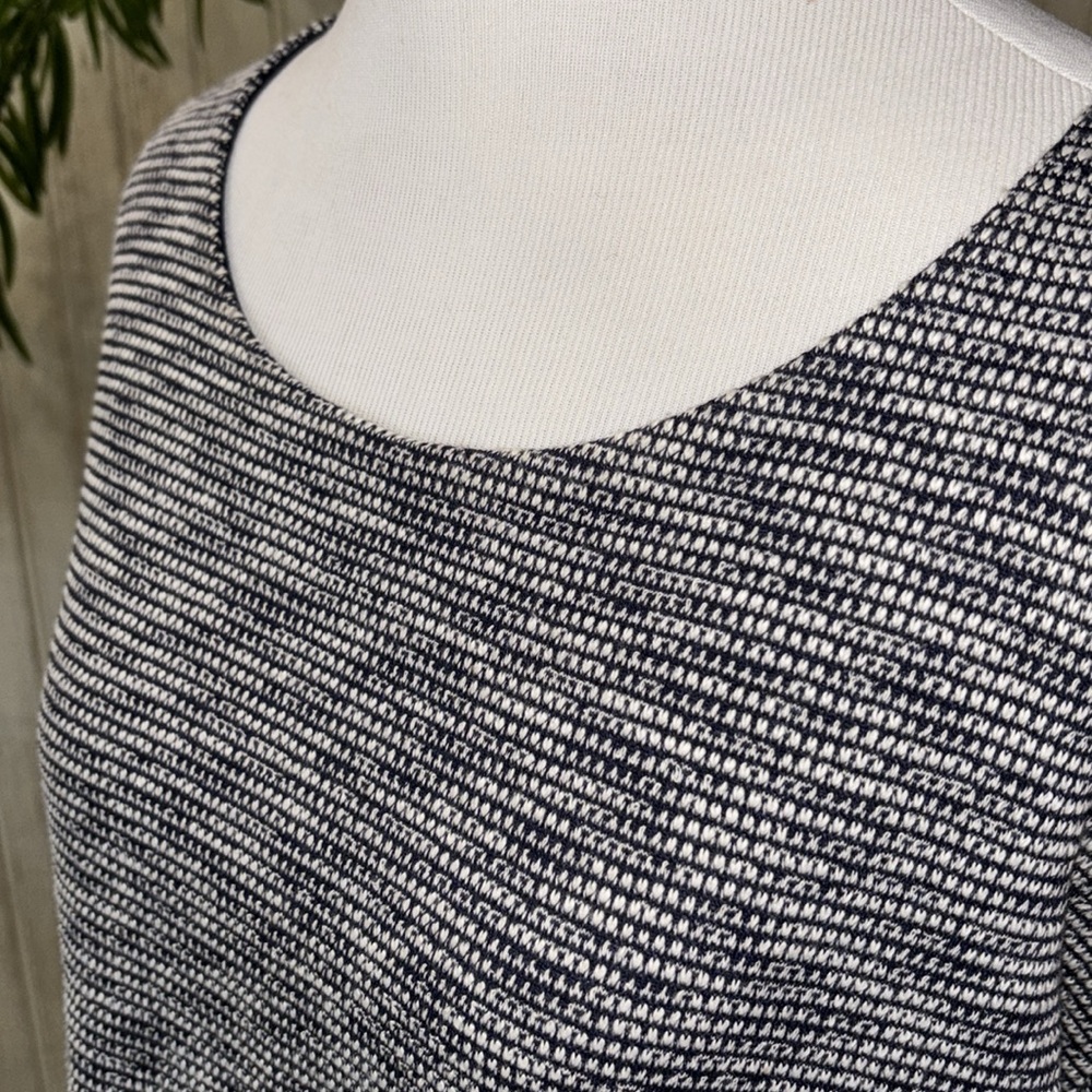 Sissy-Boy Manoa Waffle Pullover Top, Navy/White Short Sleeve, XL, EUC, cotton - Picture 3 of 14